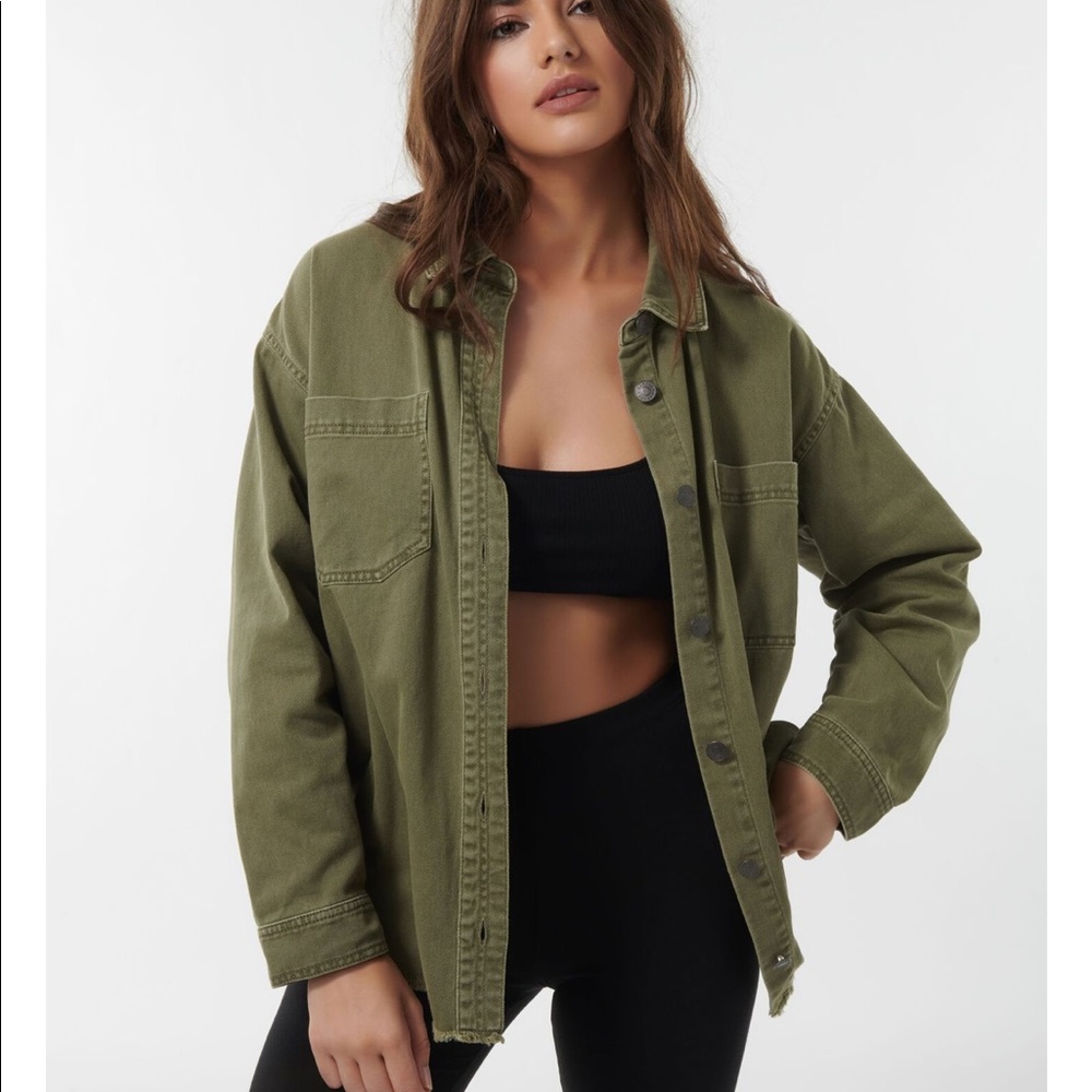 GARAGE | Women’s Overshirt